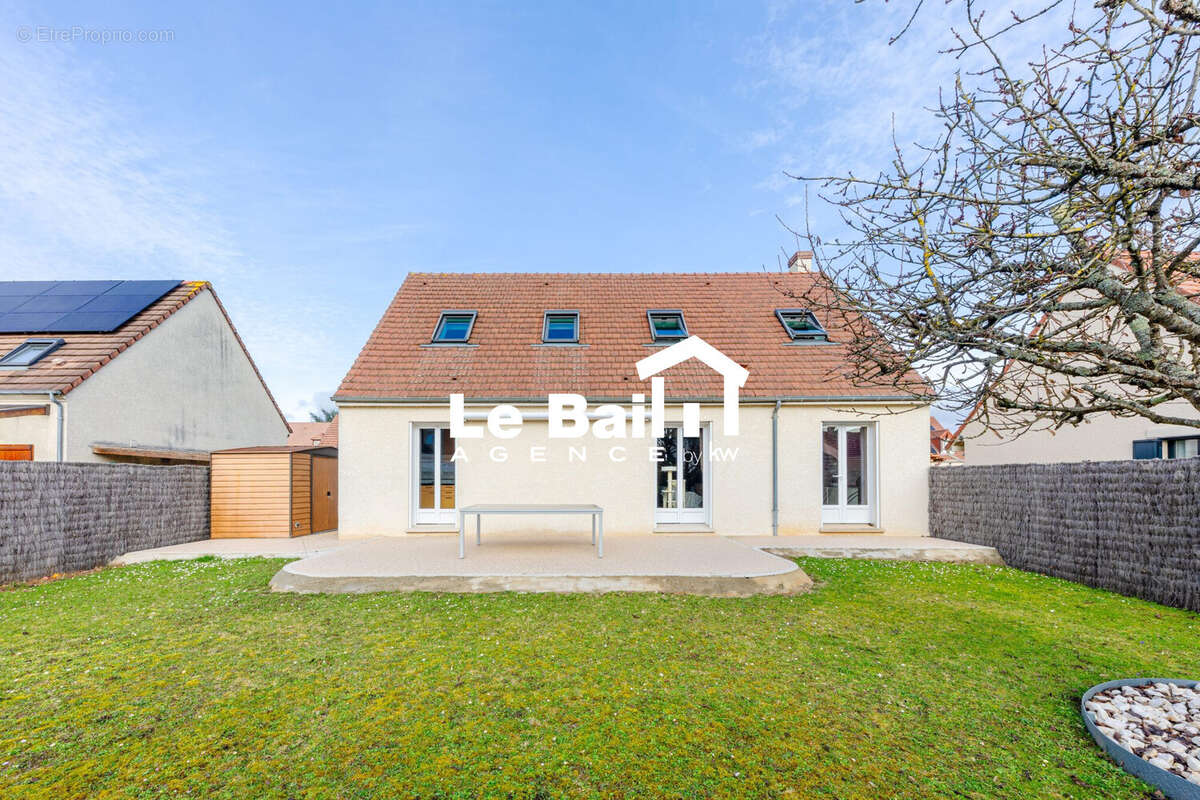 Maison à OSNY