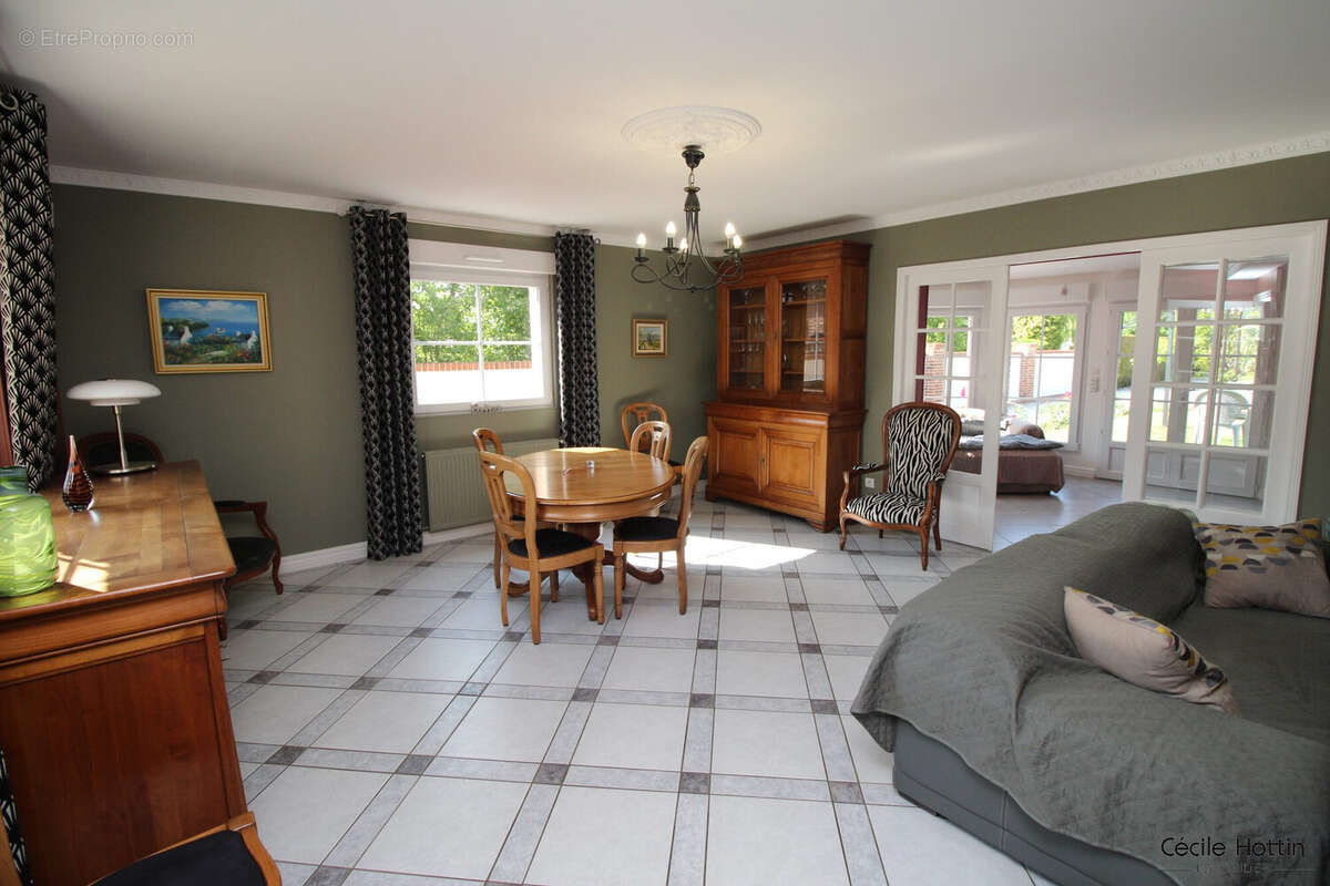 Maison à ROOST-WARENDIN