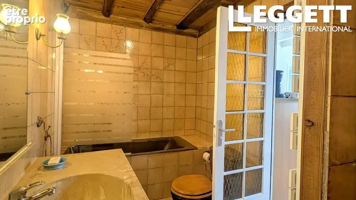 Maison de trois chambres avec dependences - photo 8