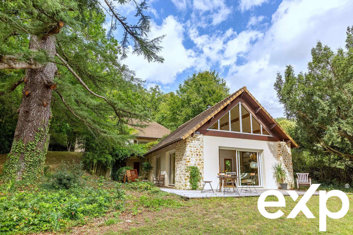 Maison à GIF-SUR-YVETTE