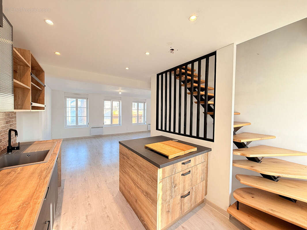 Appartement à LE NOUVION-EN-THIERACHE