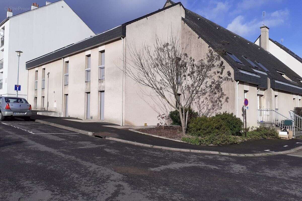À vendre immeuble de 760 m2 à Loches - photo 6