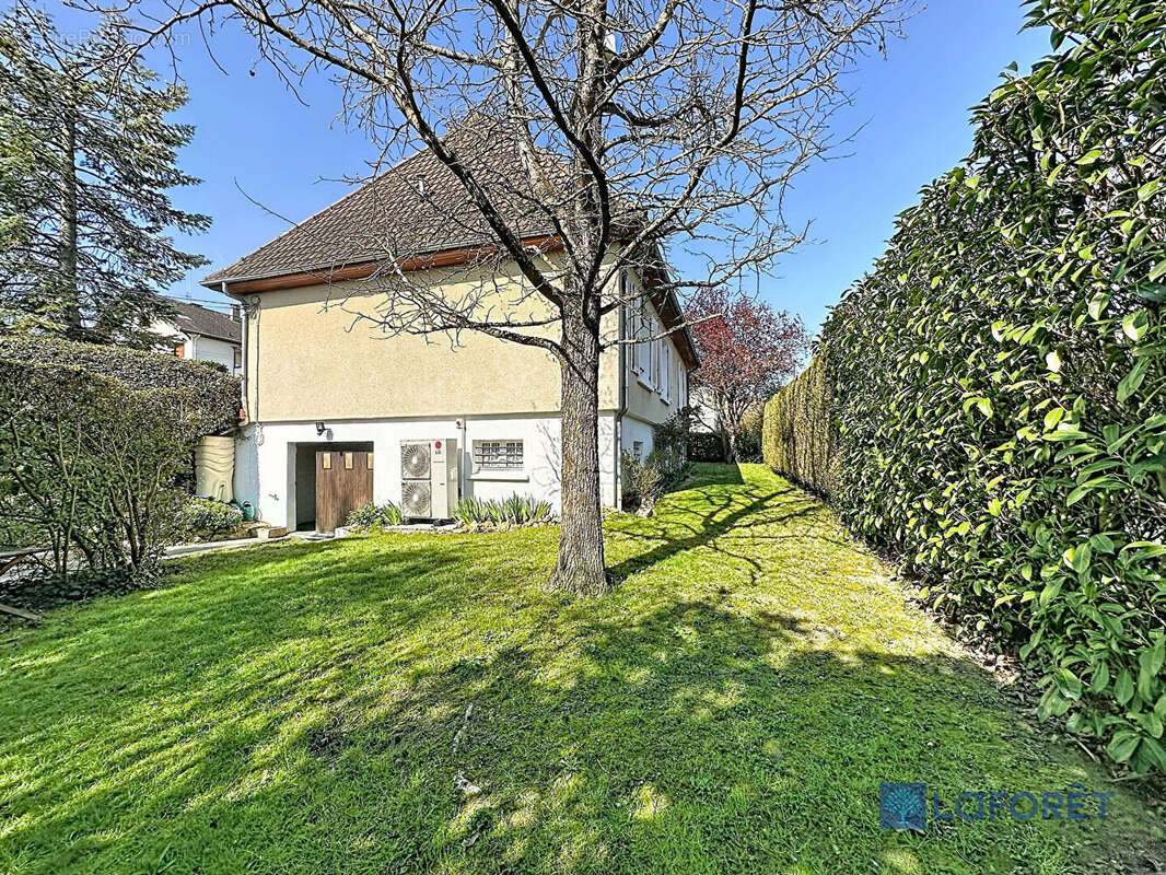 Maison à SAINT-GERMAIN-LES-ARPAJON