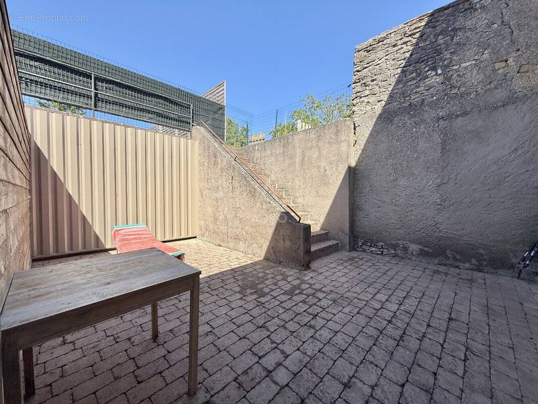 Appartement à AUBE
