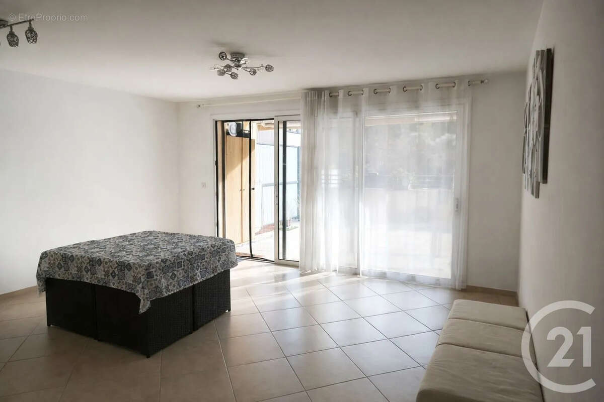 Appartement à ROQUEBRUNE-CAP-MARTIN