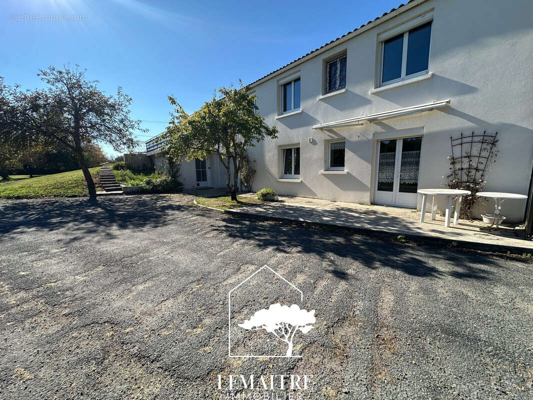 Maison à LA TREMBLADE