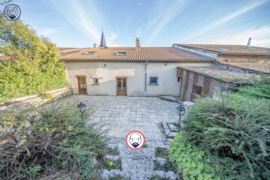 Maison à LIGNY-EN-BARROIS