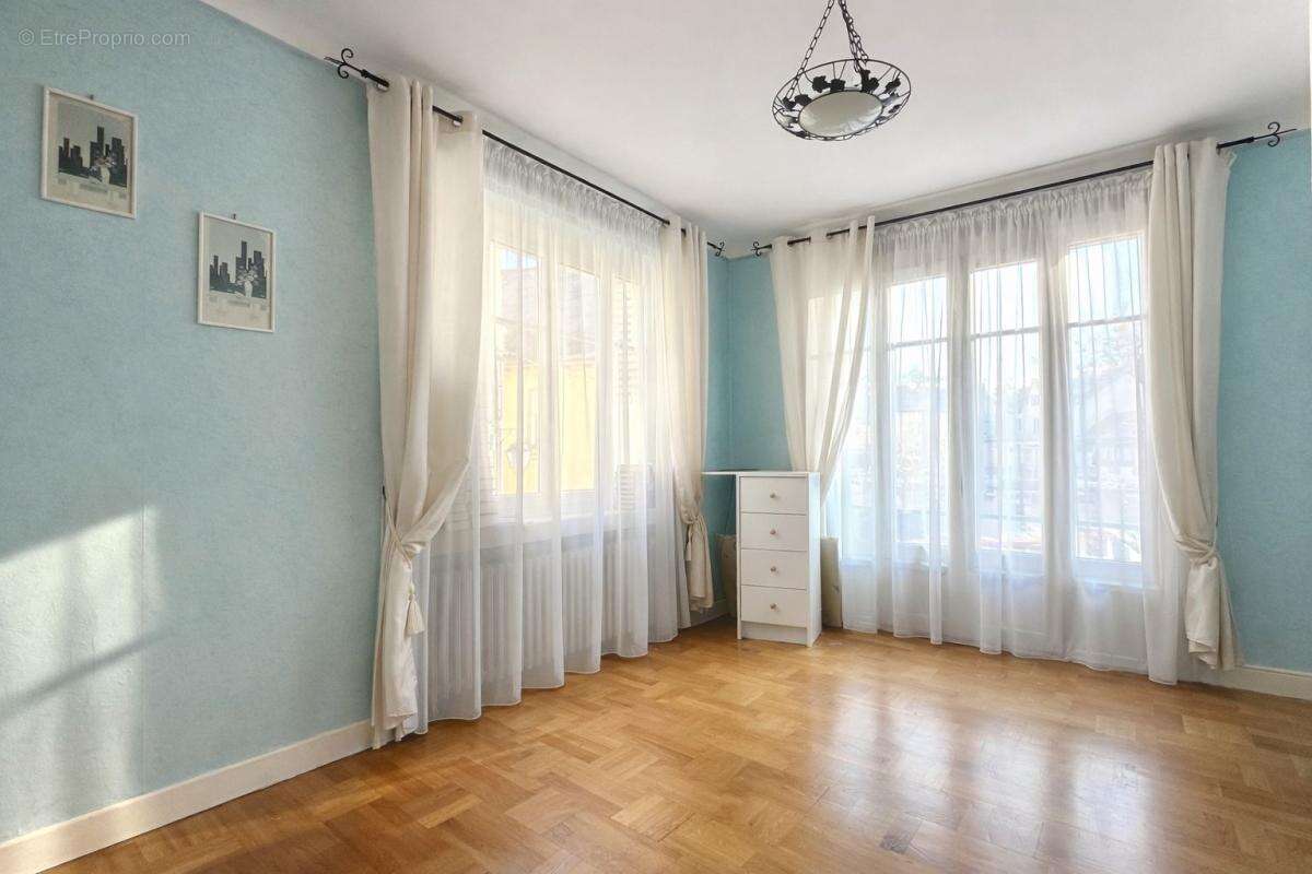 Maison à CASSAGNES-BEGONHES