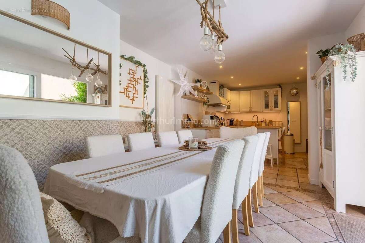Maison à MONTLHERY