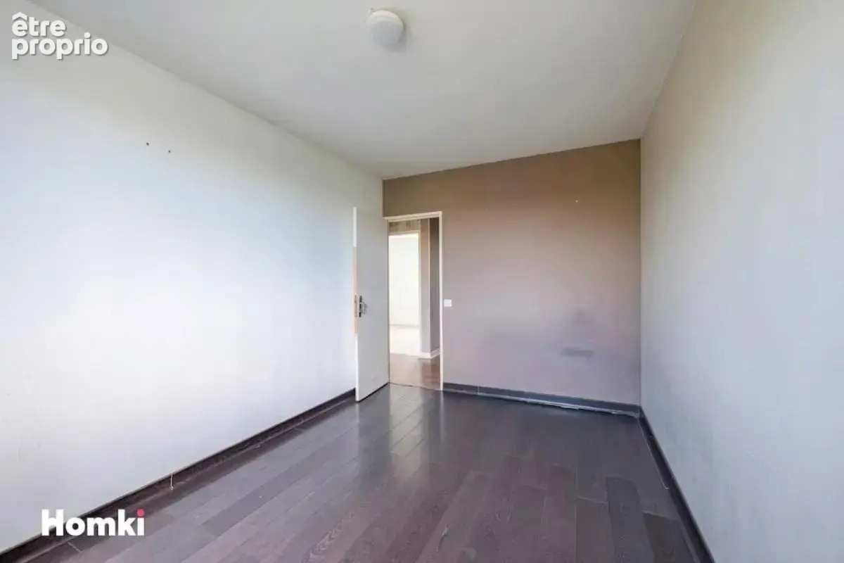 Appartement T5 de 100 m² à Oullins-Pierre-Bénite 69310, Rue du Centenaire - photo 13