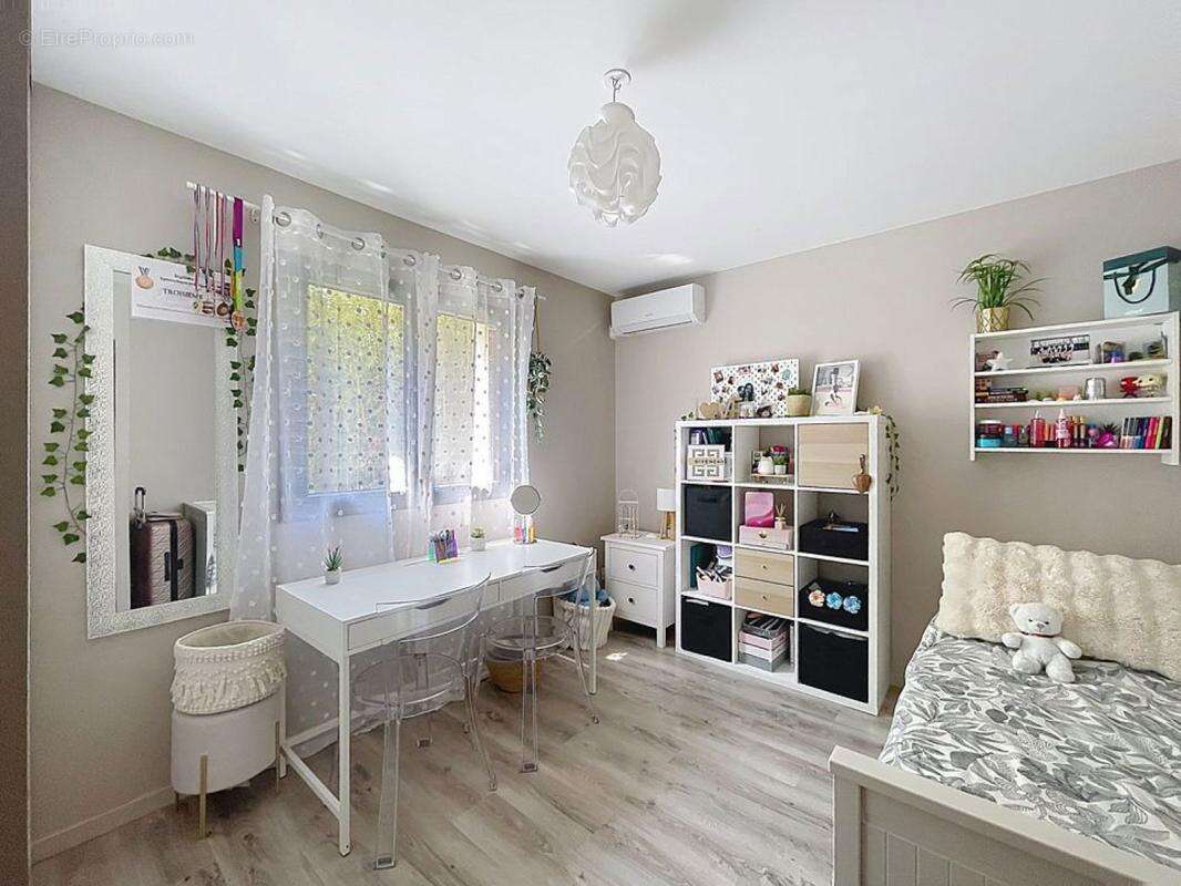Pins-Justaret - Superbe maison T6 contemporaine avec jardin - photo 10