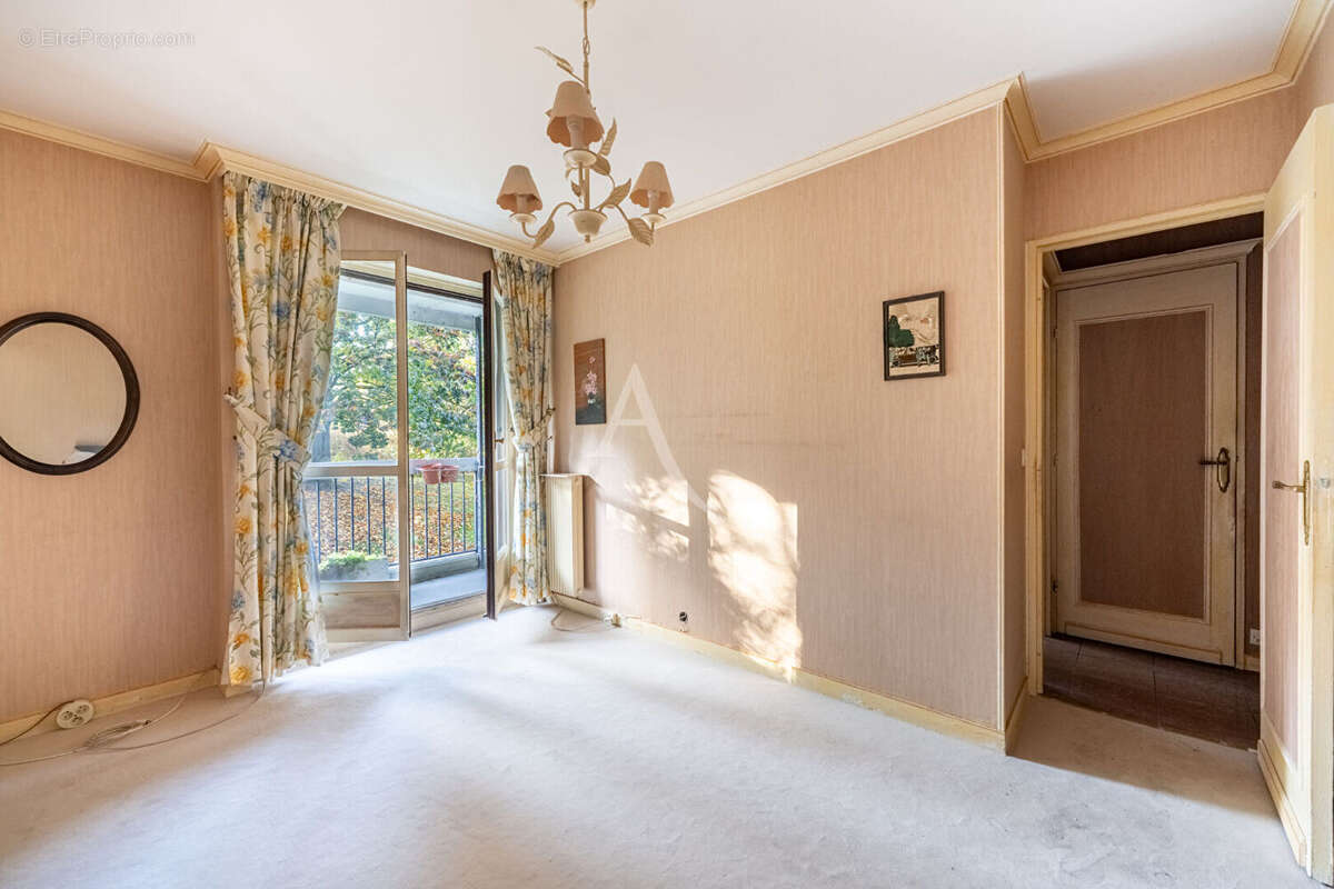 Appartement à SAINT-GRATIEN