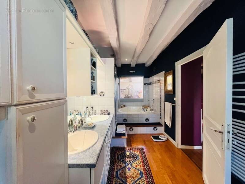 Maison à CHATELLERAULT