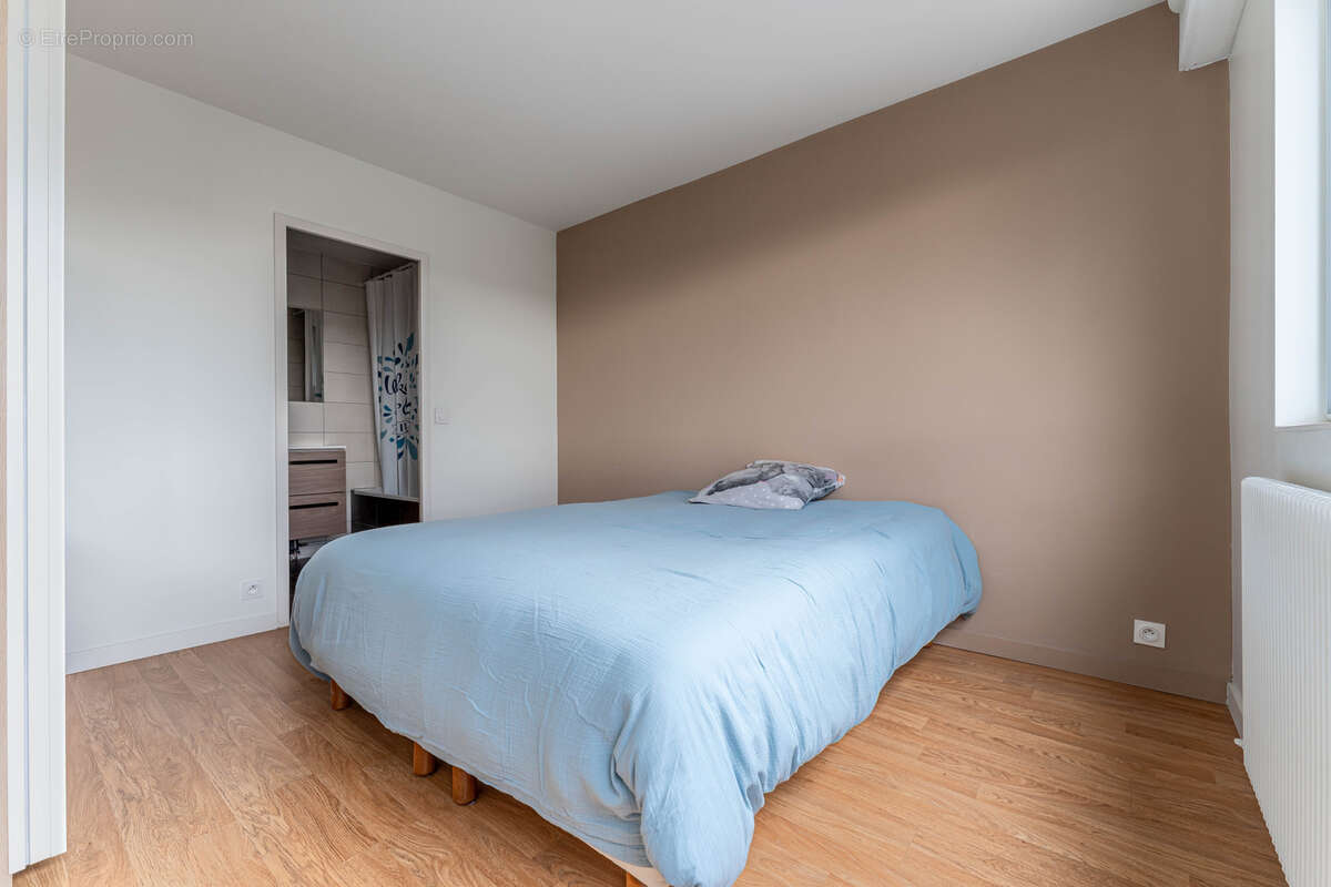 Appartement à CALUIRE-ET-CUIRE