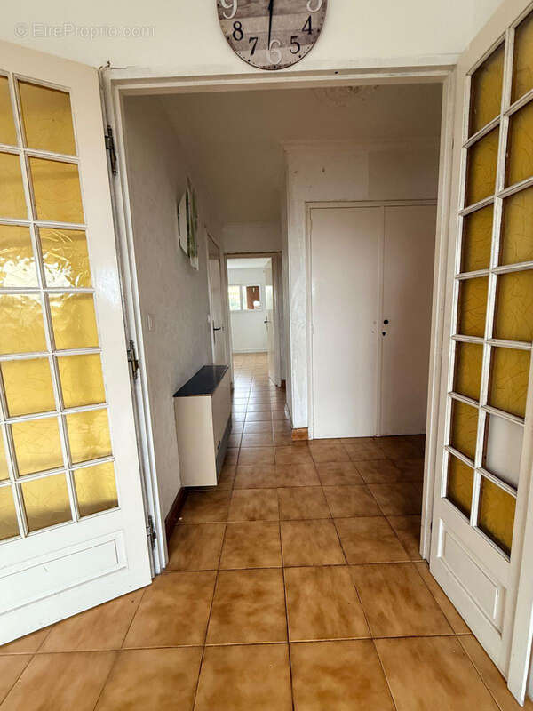Appartement à MARSEILLE-15E