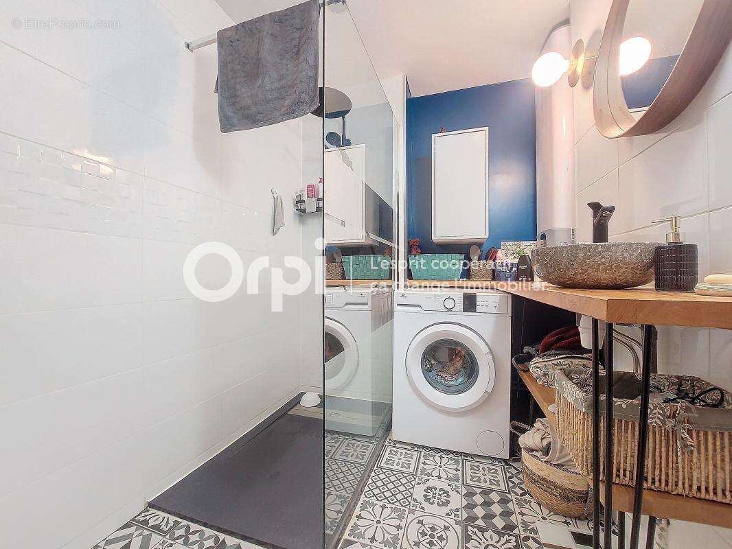 Appartement à ALBERTVILLE