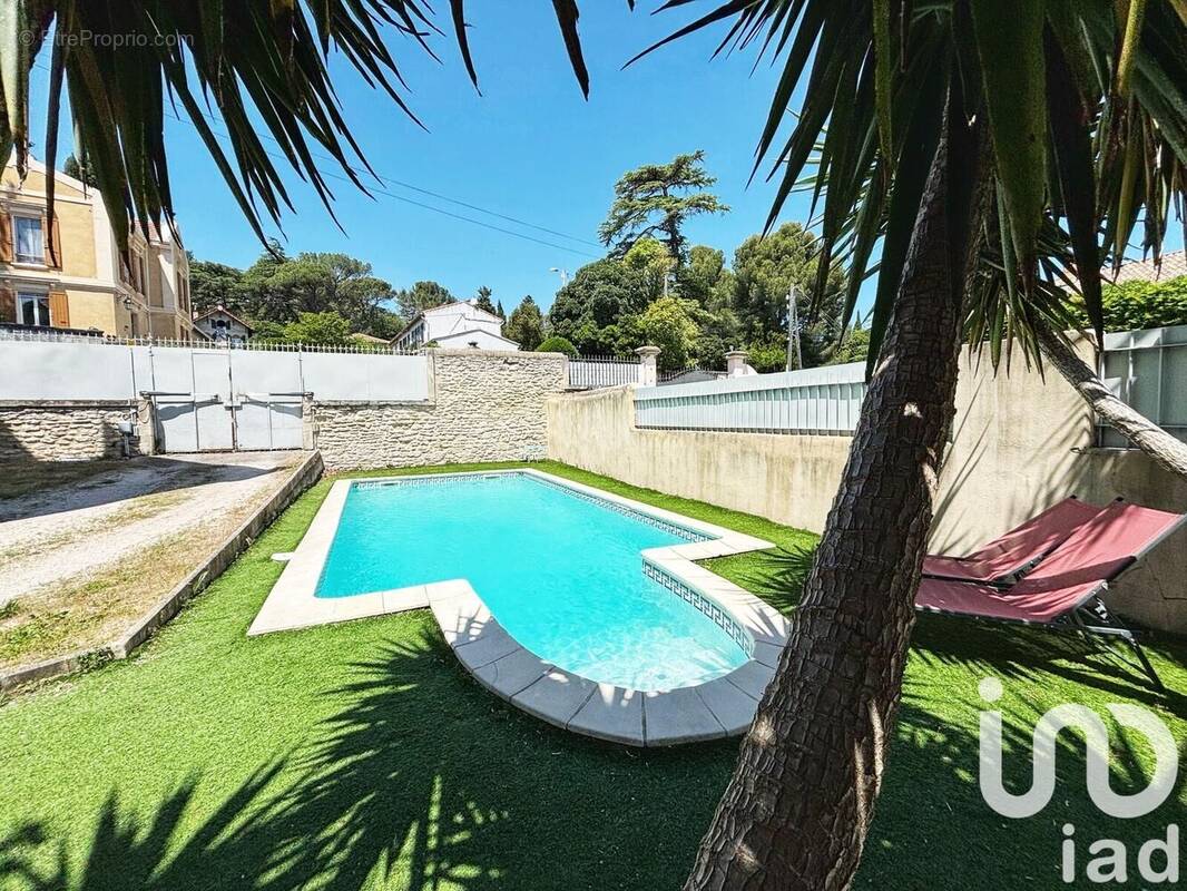 Photo 1 - Maison à VILLENEUVE-LES-AVIGNON