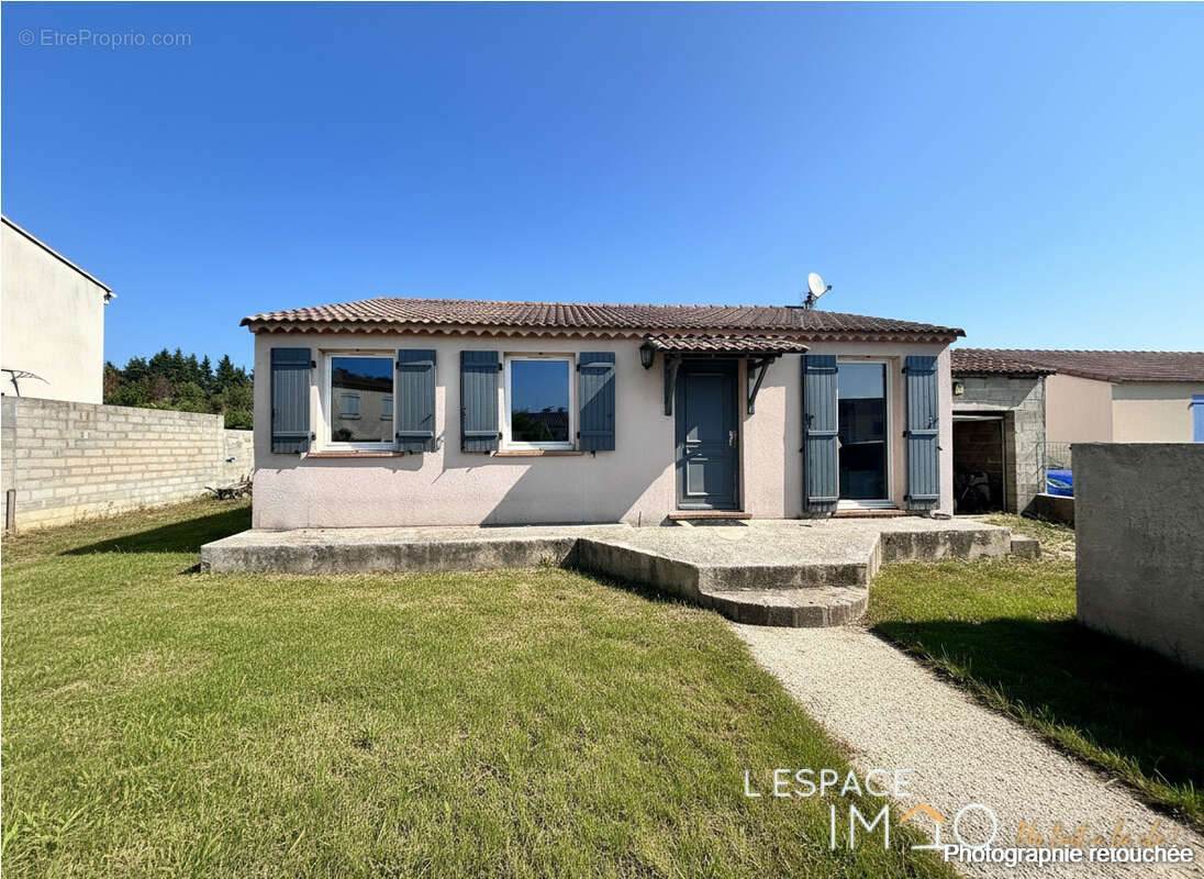 Le calme, l’espace et le potentiel pour cette maison à Plan d'orgon ! - photo 2