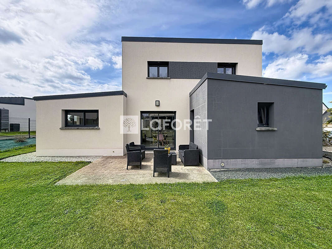 Maison de plain-pied centre Saint Georges Des Groseillers 130 m2 - photo 17