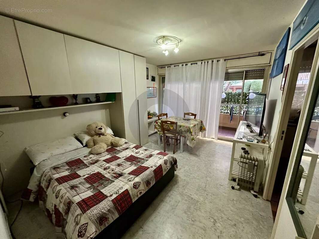 Appartement à MENTON