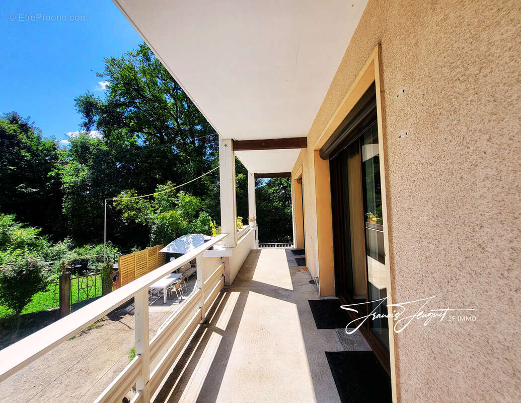 À vendre à Alby-sur-Chéran ? Appartement rénové, spacieux, avec jardin et sous-sol aménagé - photo 11