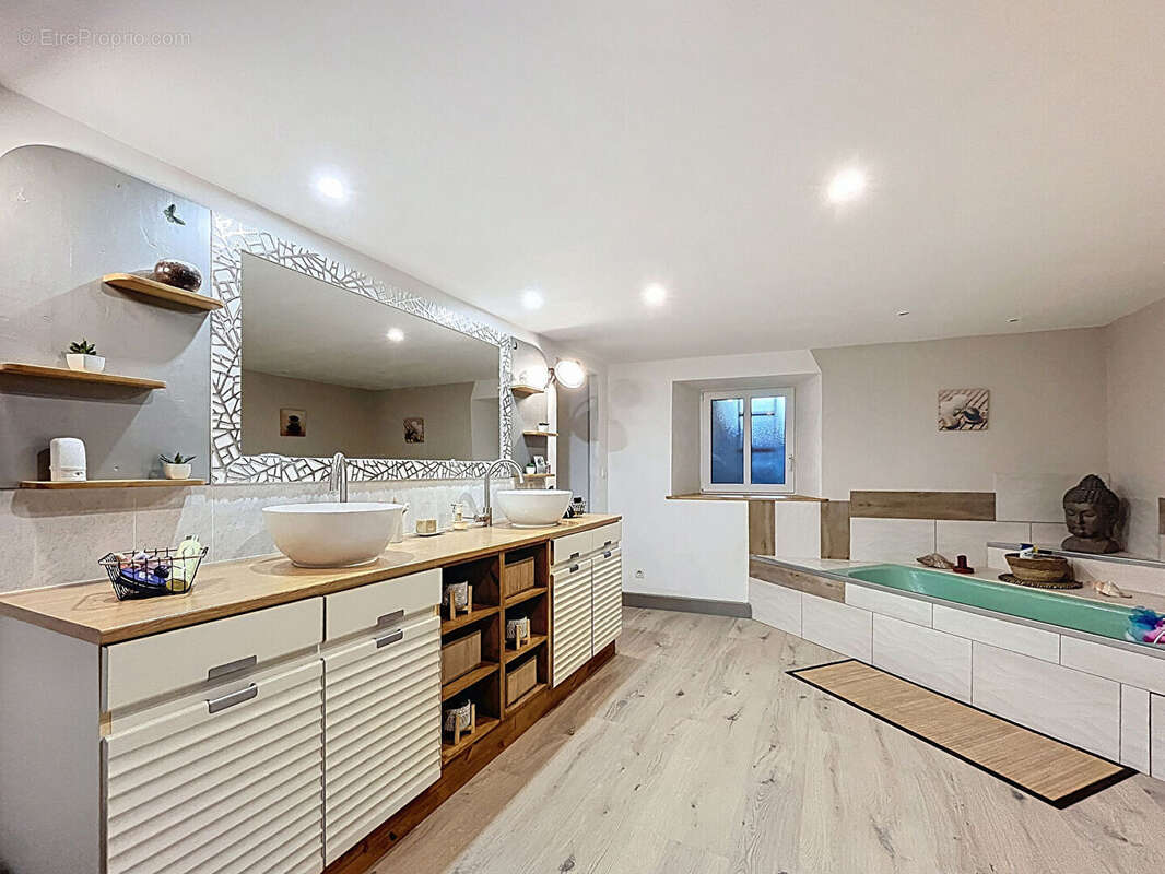 Maison à COURCELLES-SOUS-CHATENOIS