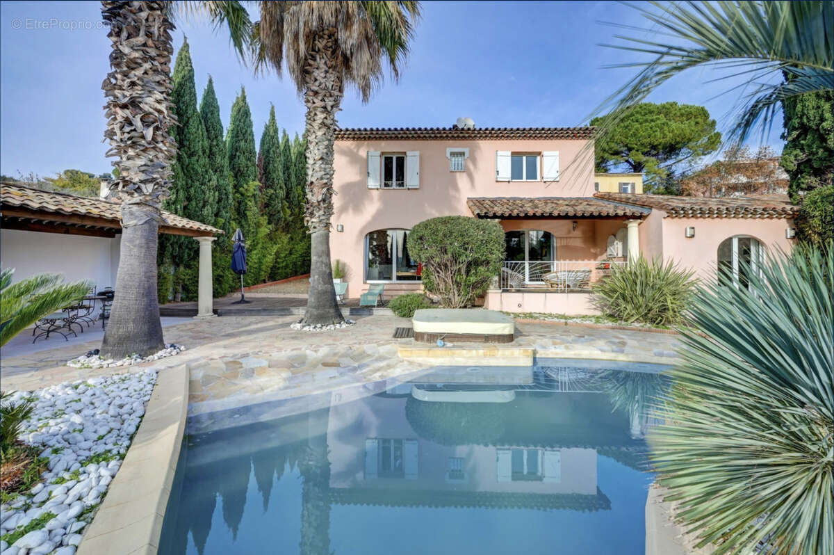 Maison à MARSEILLE-12E