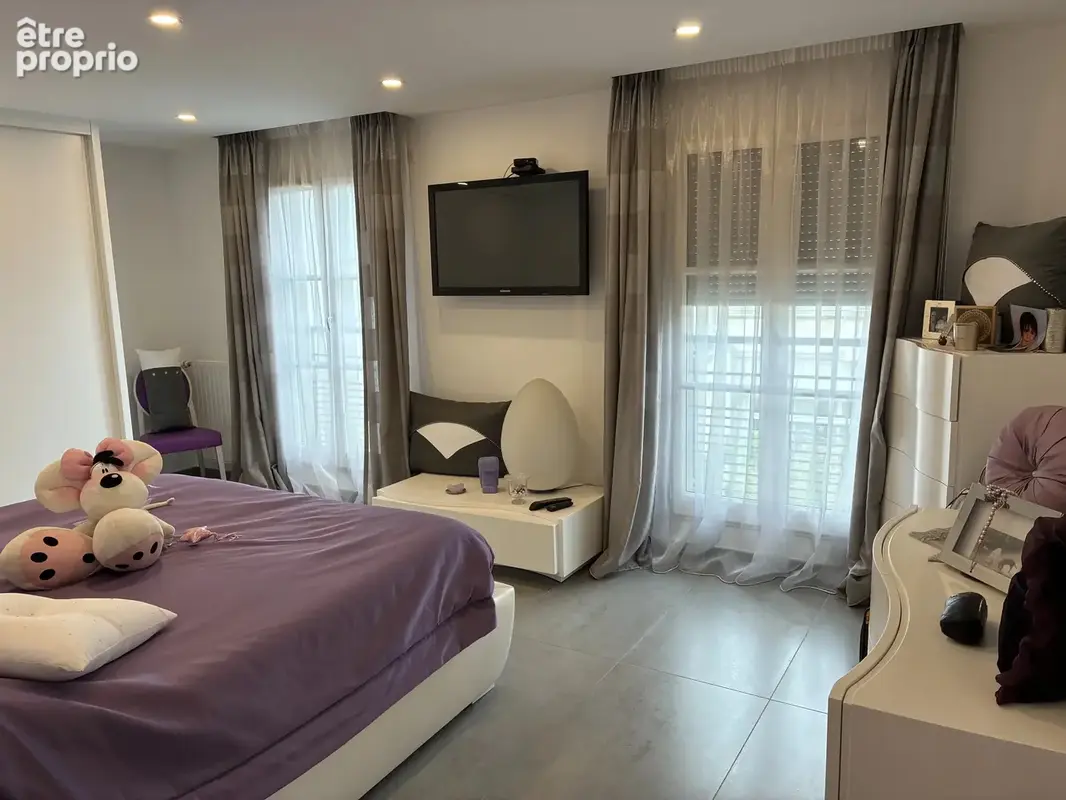 Appartement d'exception 194 m² , - photo 11
