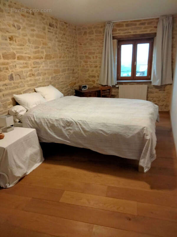 Maison à PARAY-LE-MONIAL