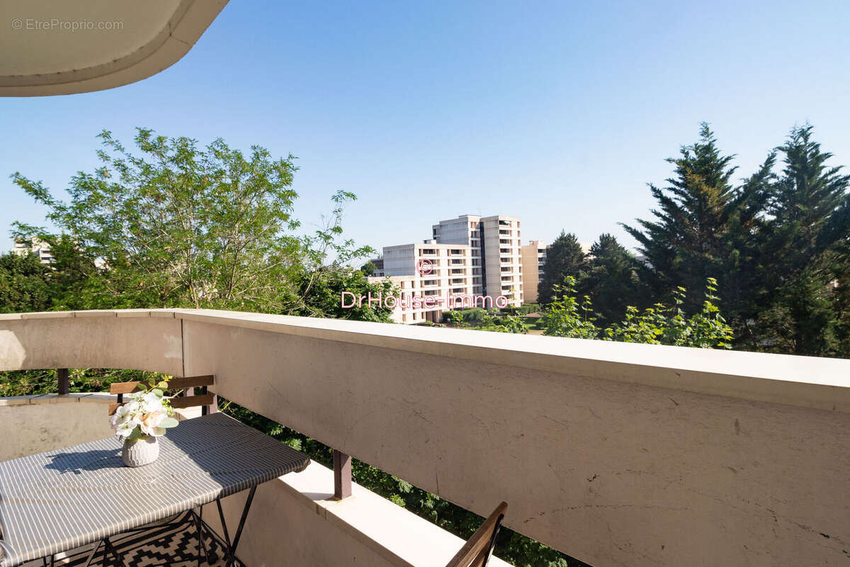 Appartement 88 m² à Elancourt  - photo 11