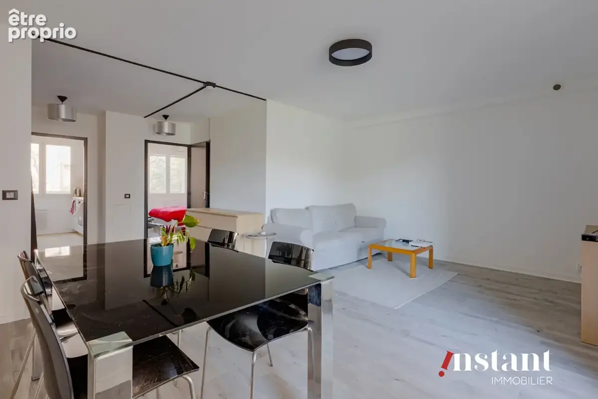 Exclusivité - T2 avec balcon vue Saône - Quai Joseph Gillet - photo 6