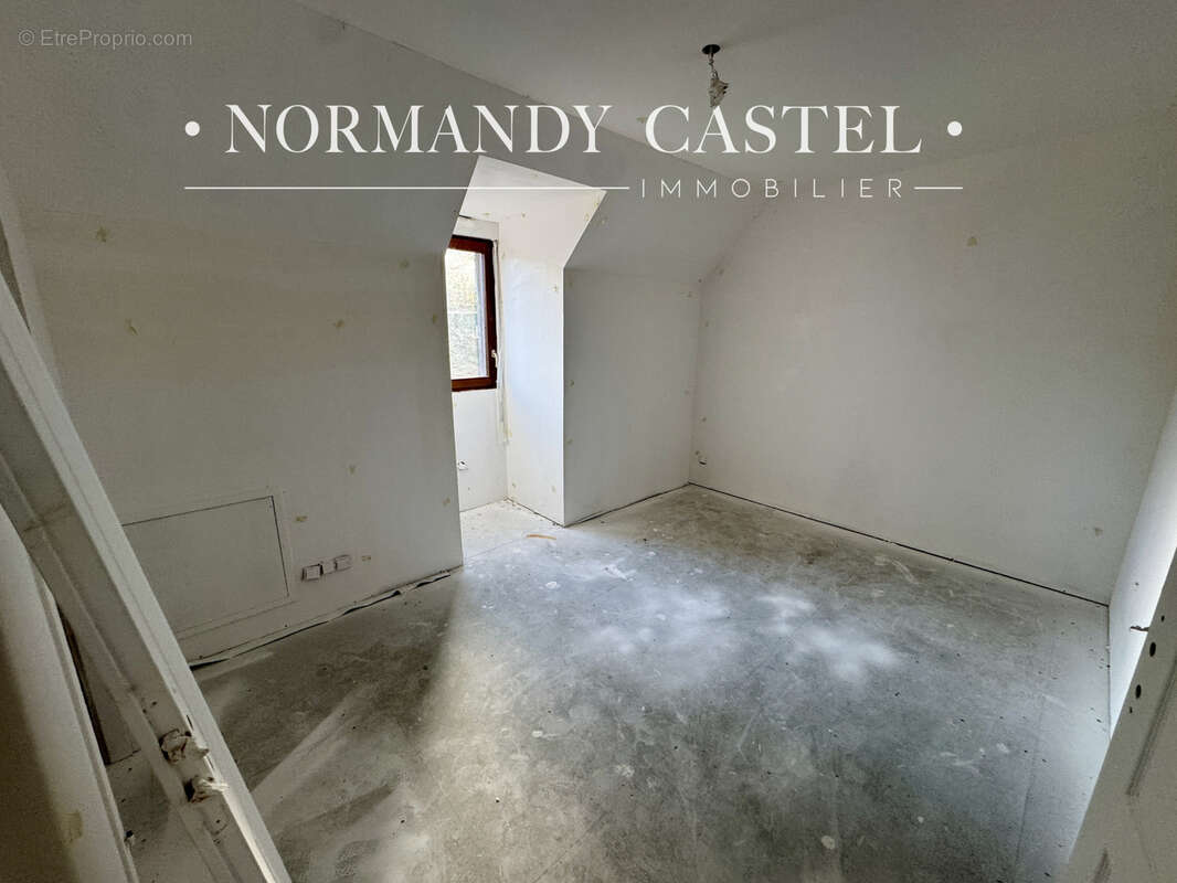 Maison à VILLERVILLE