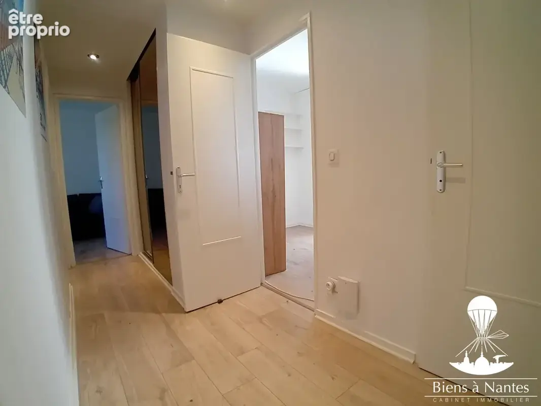 Saint Herblain T4 de 83 m2 + box - photo 5