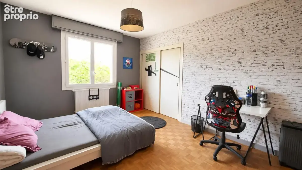 Maison 225 m2 - PISCINE - 26 915 m² de terrain - Dépendances - photo 12