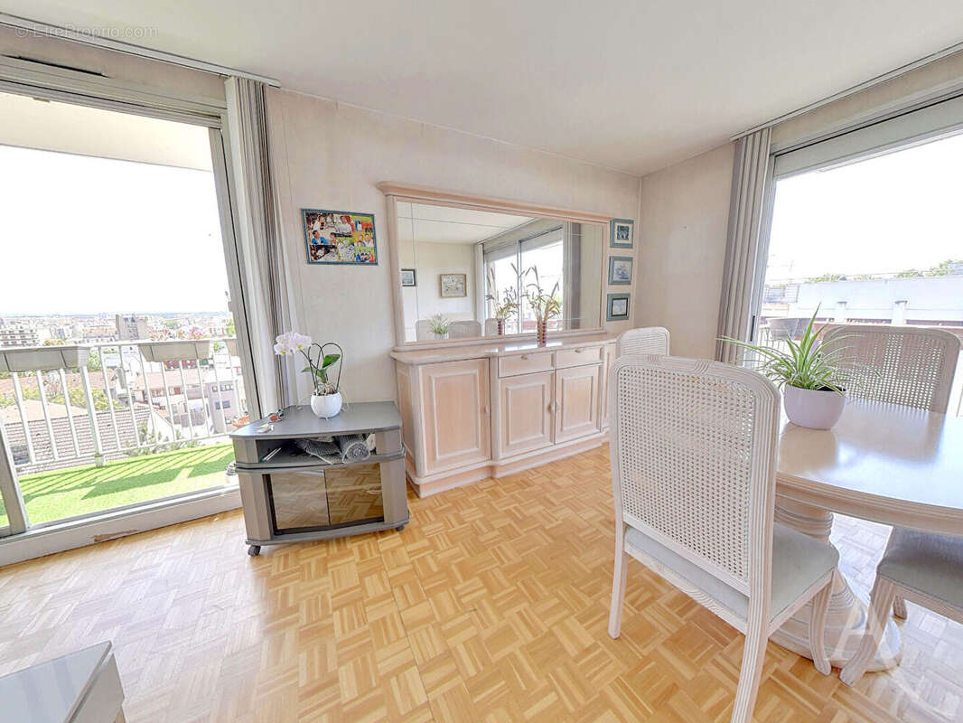 Appartement à MONTREUIL