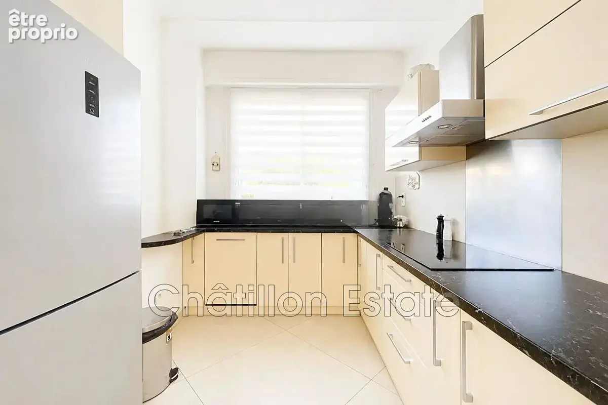 Maison 5 pièces 150 m² à vendre à Vallauris (06220) - photo 9