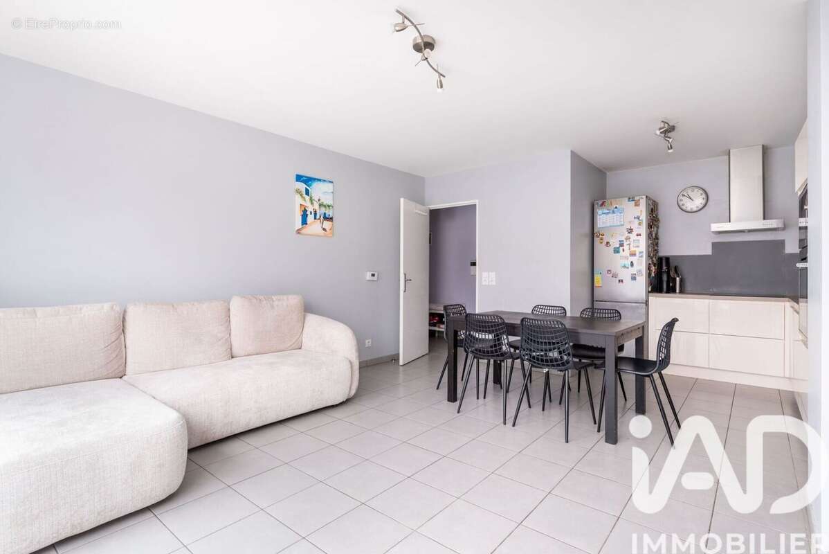 Photo 7 - Appartement à BRON