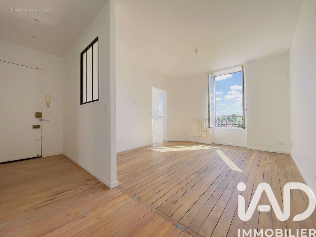 Photo 2 - Appartement à LE PERREUX-SUR-MARNE