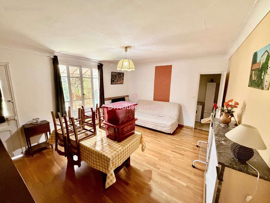 Maison à BUIS-LES-BARONNIES