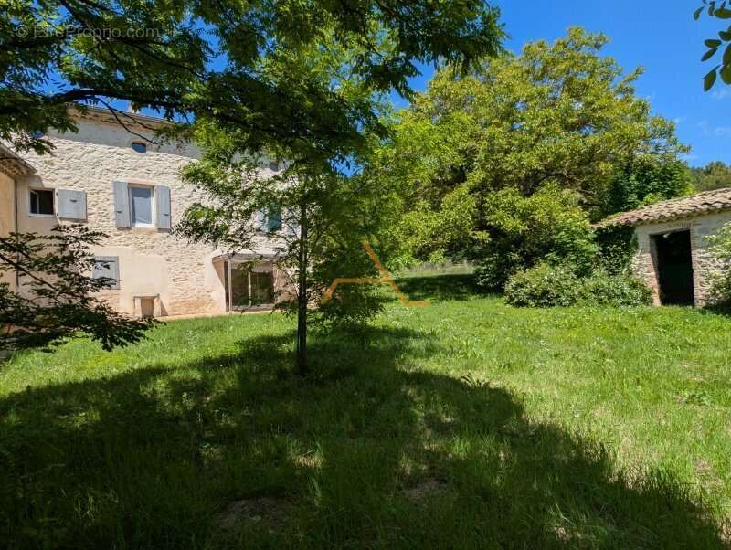 Maison à DIEULEFIT
