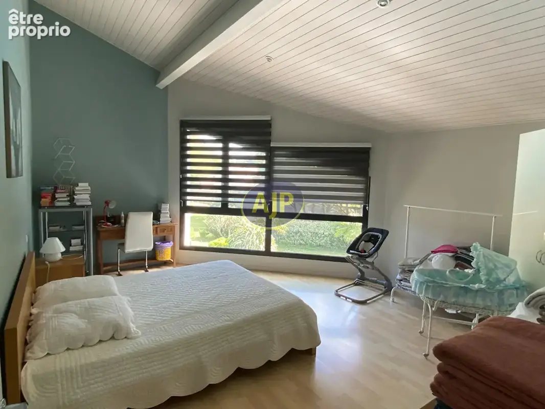 Maison d' architecte  8 pièces à 5 kms de la plage - photo 12