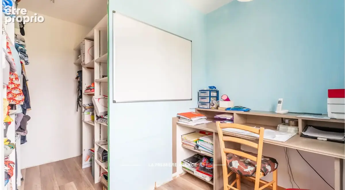Maison 174 m² à Saint-Forgeux  - photo 9