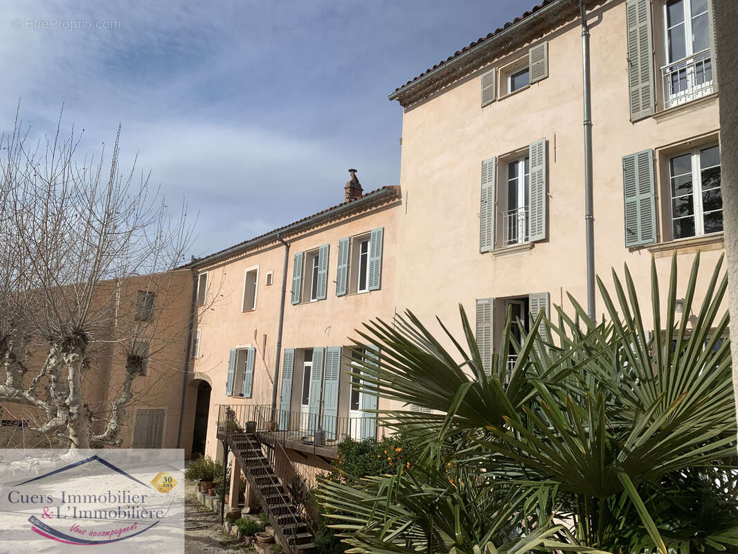 Maison à PUGET-VILLE