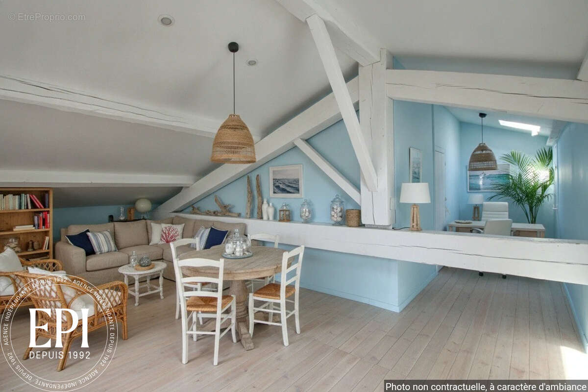 Découvrez un appartement d’exception, alliant charme bourgeois et fonctionnalité, au dernier étage. - photo 11