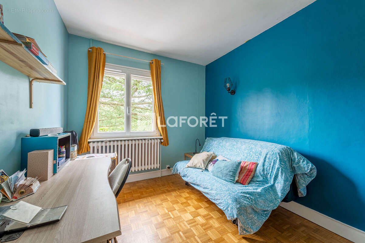 Maison à SAINT-GERMAIN-SUR-L&#039;ARBRESLE