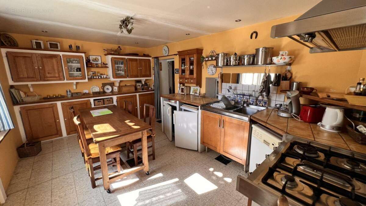 Maison à BIZE-MINERVOIS