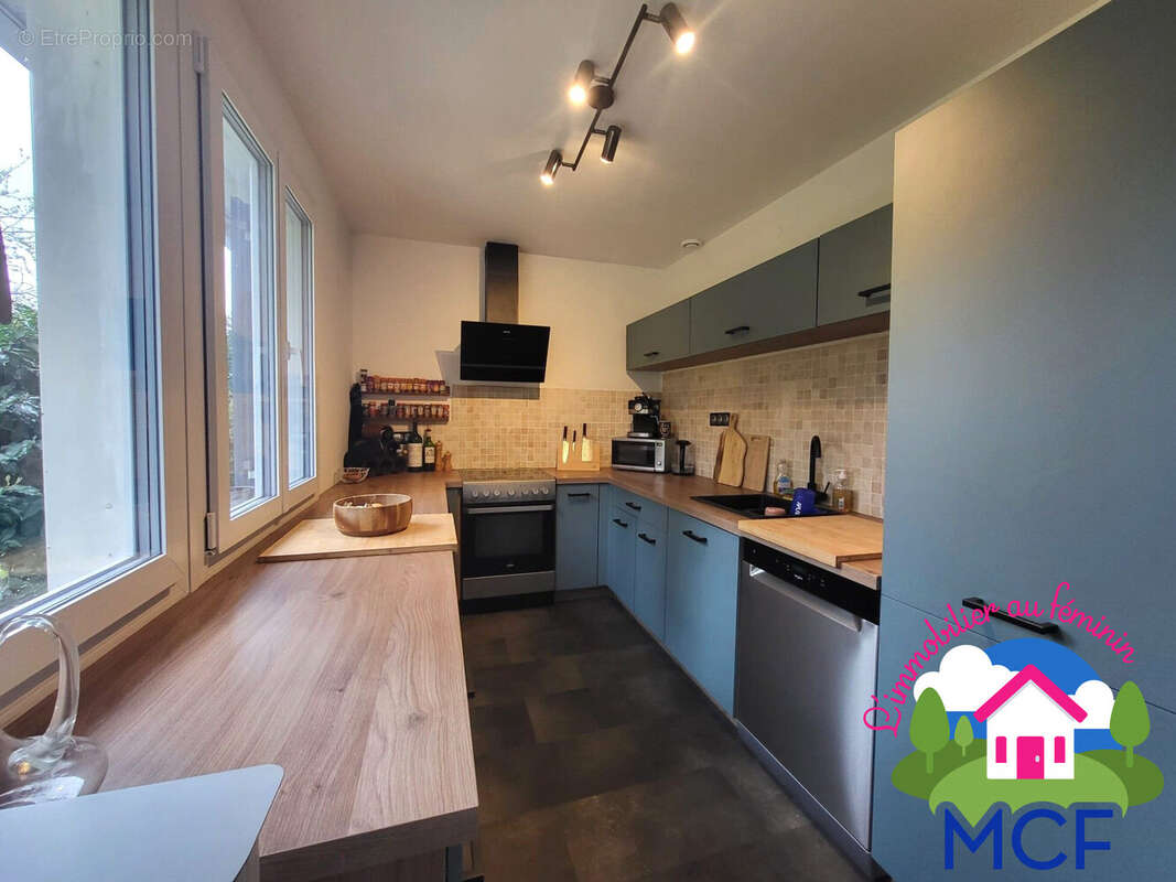 Maison 104 m² à Tilly  - photo 4