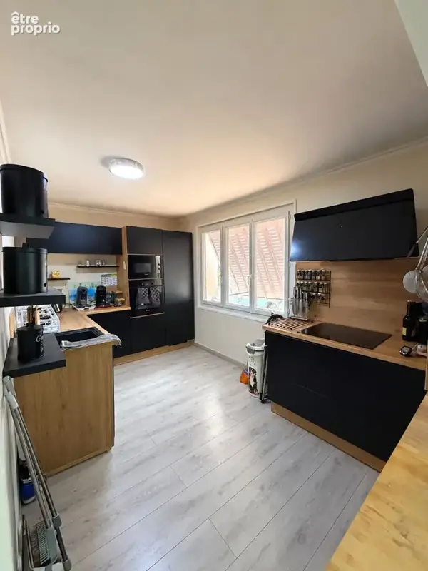 Maison  6 pièce(s) 141.70 m2 - photo 5