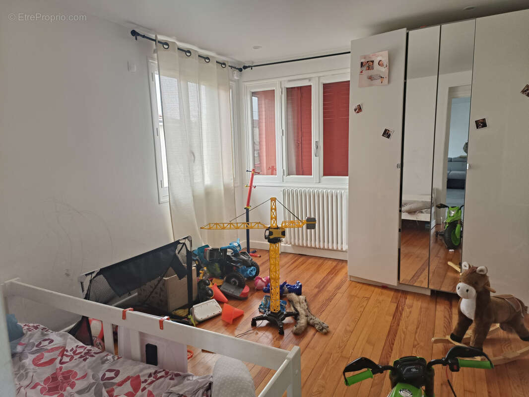 Maison à ROUSSILLON