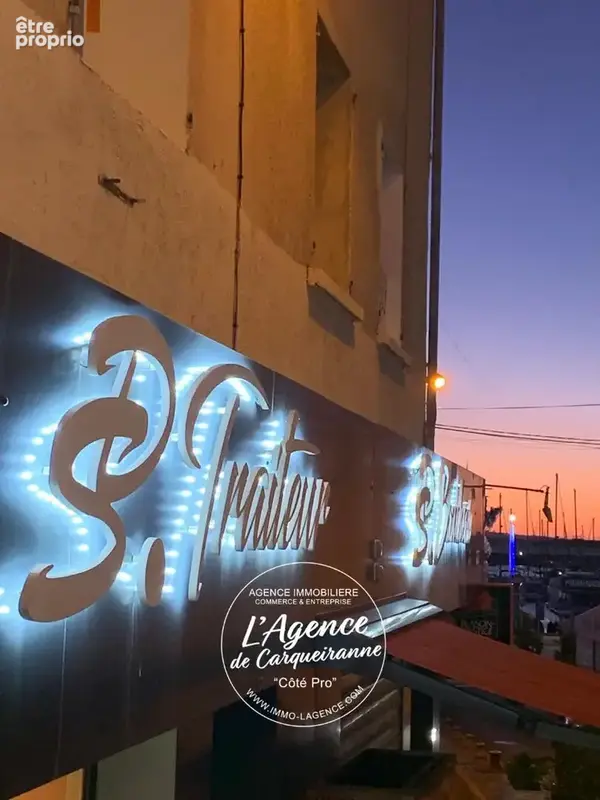 Photo Commerce à Bandol au prix de 305 000€